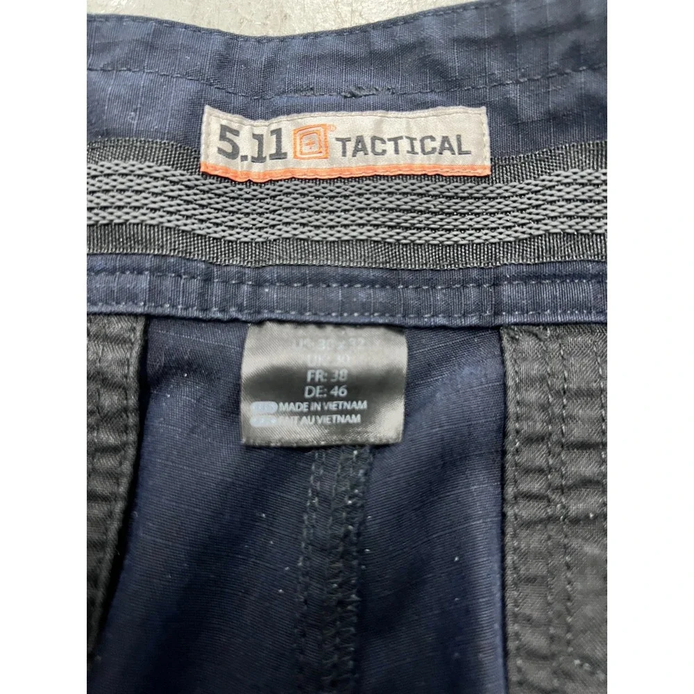 5.11 Tactical Cargo Pants Men's 30x32 Navy Blue Ripstop Wide Leg Hiking Camping